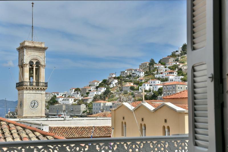 Douskos Guesthouse Hydra  Luaran gambar